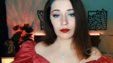 The divine Beverly online show from 02/02/25, 06:10