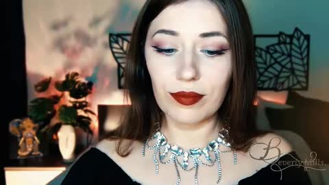 The divine Beverly online show from 02/09/25, 04:29