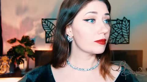 The divine Beverly online show from 02/26/25, 03:30