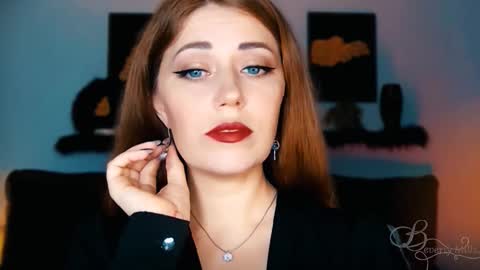 The divine Beverly online show from 09/10/25, 07:14