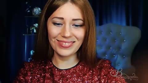 The divine Beverly online show from 04/15/26, 10:10