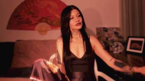 The Empress online show from 10/26/25, 08:37