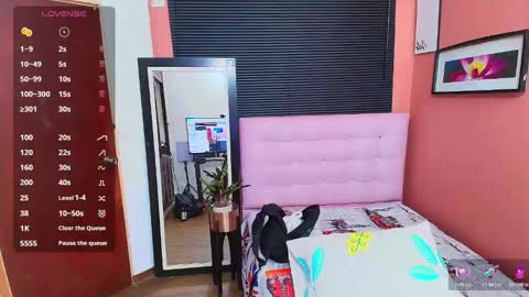 Miss Evelyn  online show from 02/02/25, 12:13