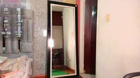 Miss Evelyn  online show from 10/19/25, 12:17