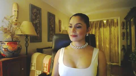Snapshot of missbrownx chatting on 05/21/26, 11:01 Brownie -P online show from 05/21/26, 11:01
