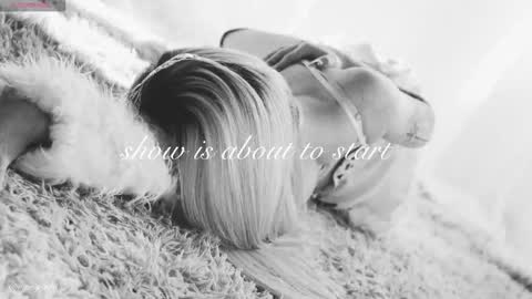 Chloe freelance model Please your thumbs up are important  online show from 03/14/26, 11:32