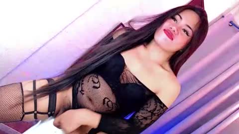 Nicole online show from 03/06/26, 06:37