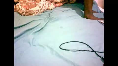 VAL online show from 11/22/25, 10:47