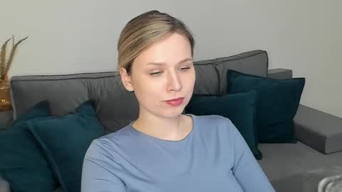 Snapshot of missdariross chatting on 01/29/25, 06:07 Miss Darina Ross online show from 01/29/25, 06:07