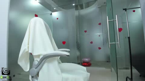 Miss Domina online show from 04/01/26, 02:56