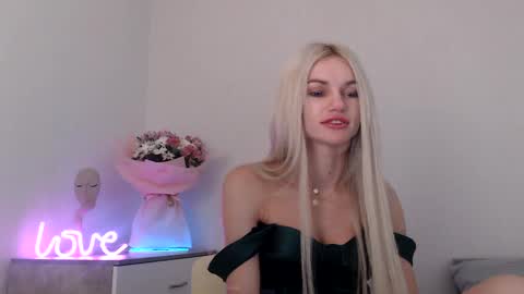 EMMA online show from 12/24/24, 09:55