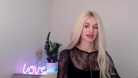 EMMA online show from 01/04/25, 09:52