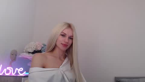 EMMA online show from 01/11/25, 12:44
