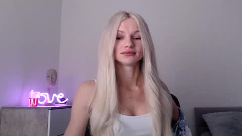 EMMA online show from 12/17/25, 08:26