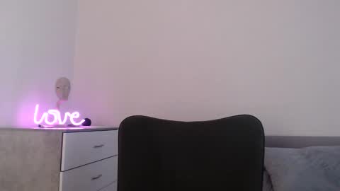 EMMA online show from 12/20/25, 11:50