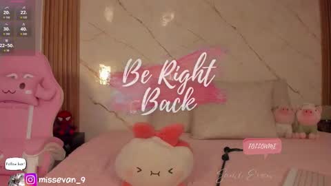 Sami Evan online show from 11/05/25, 01:00