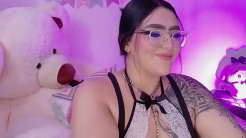 missevans_ online show from 07/06/26, 05:37