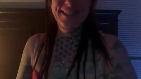 misshoneybadger333 online show from 02/13/26, 03:35