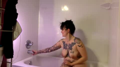 missingmaryjane online show from 01/14/25, 07:48