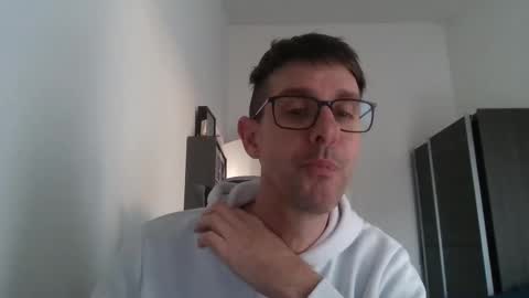 Snapshot of mission_cumpossible chatting on 01/06/25, 08:35 SperminatoR online show from 01/06/25, 08:35