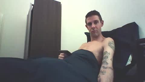 Snapshot of mission_cumpossible chatting on 09/29/25, 09:19 SperminatoR online show from 09/29/25, 09:19