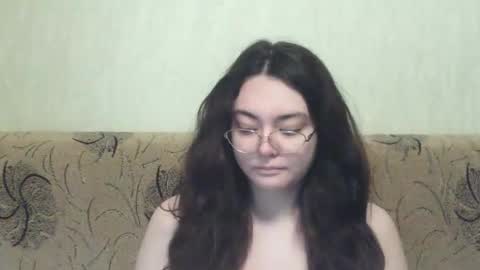 Snapshot of missis_mona chatting on 03/05/25, 07:38 missis mona online show from 03/05/25, 07:38