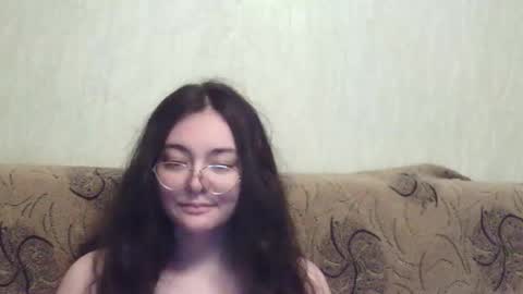 missis mona online show from 04/21/26, 07:17