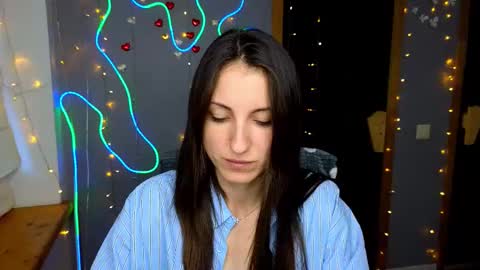 Sofia online show from 09/12/25, 12:05