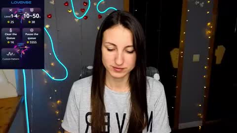 Sofia online show from 09/26/25, 11:58