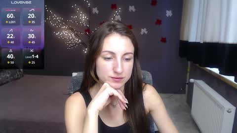 Snapshot of missis_sofiia chatting on 02/25/26, 12:59 Sofia online show from 02/25/26, 12:59