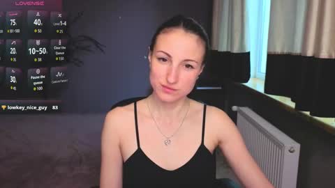 Snapshot of missis_sofiia chatting on 05/14/26, 06:20 Sofia online show from 05/14/26, 06:20