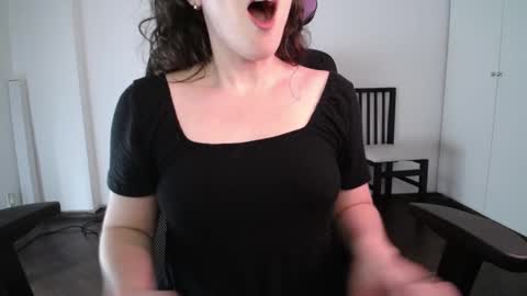 Ivana online show from 03/07/25, 09:27