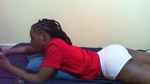 Snapshot of missjade25 chatting on 02/28/26, 04:35 missjade25 online show from 02/28/26, 04:35