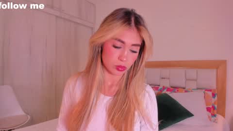 A N N Y online show from 01/24/25, 03:11