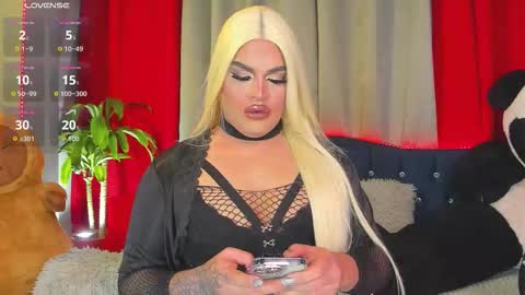 kassandra lazcano online show from 01/17/26, 01:54