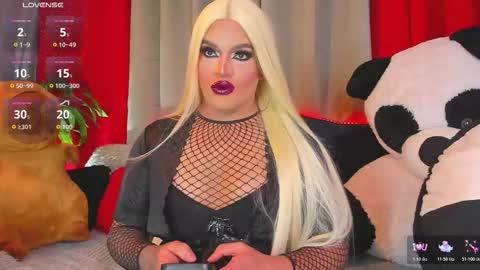 kassandra lazcano online show from 03/10/26, 01:32