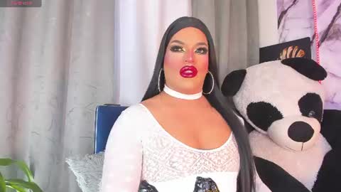 kassandra lazcano online show from 06/23/26, 12:19