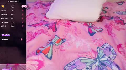 misskatiia online show from 02/20/25, 04:03