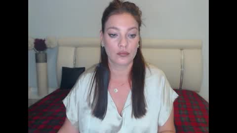 Khloe online show from 09/28/25, 05:51