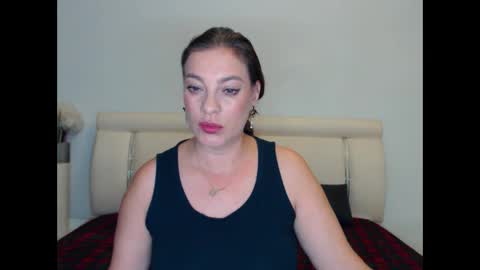 Khloe online show from 11/09/25, 07:01