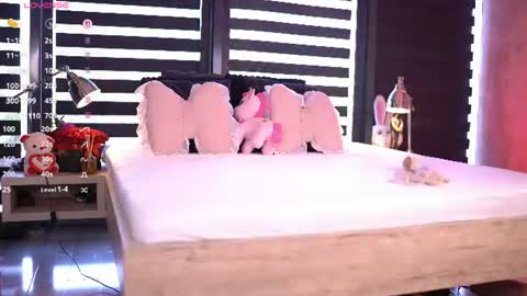 misskiarra online show from 07/03/26, 05:03
