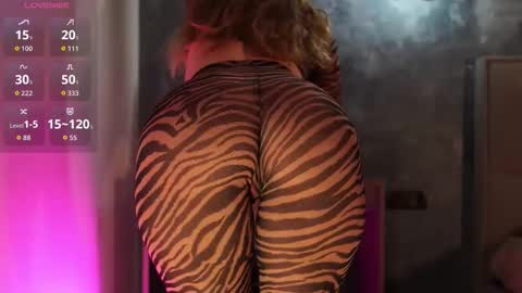 misskristel online show from 11/06/25, 11:33