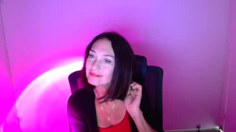 Christina online show from 10/03/25, 11:18