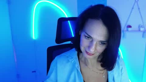 Christina online show from 10/23/25, 11:20