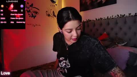 LanaLul  online show from 08/04/26, 11:29