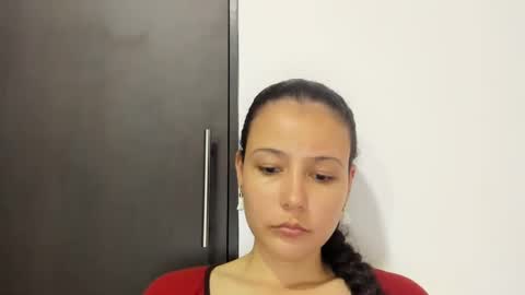 Rose online show from 09/25/25, 12:36