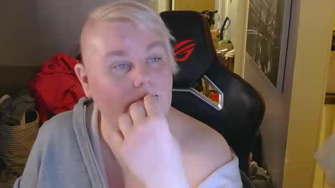 misslj90 online show from 04/14/26, 09:10