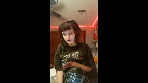 missmacabre666 online show from 02/25/26, 08:46