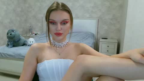 OneGoddess online show from 01/12/25, 07:21