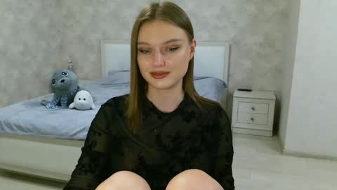 OneGoddess online show from 01/13/25, 08:58